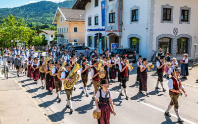 Teilnahme am historischen Trachtenfest in Neubeuern